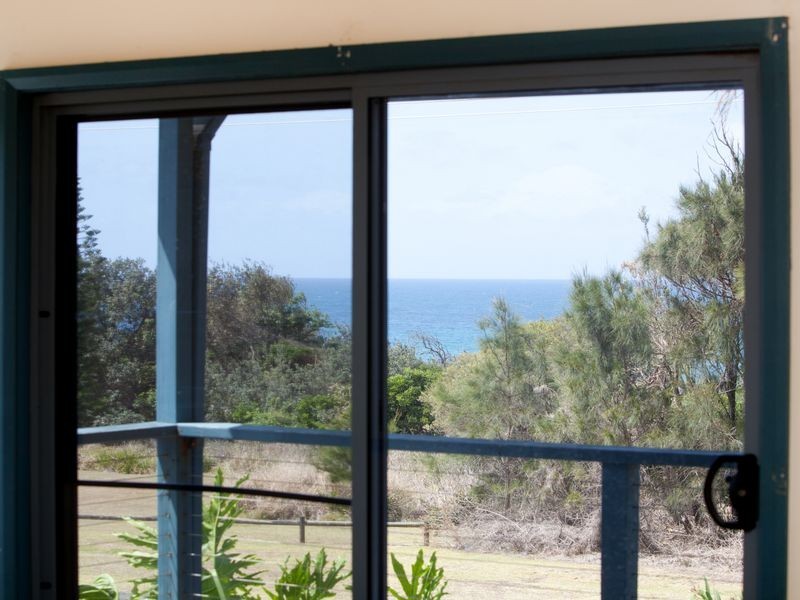 19 Ungala Road, Old Bar NSW 2430