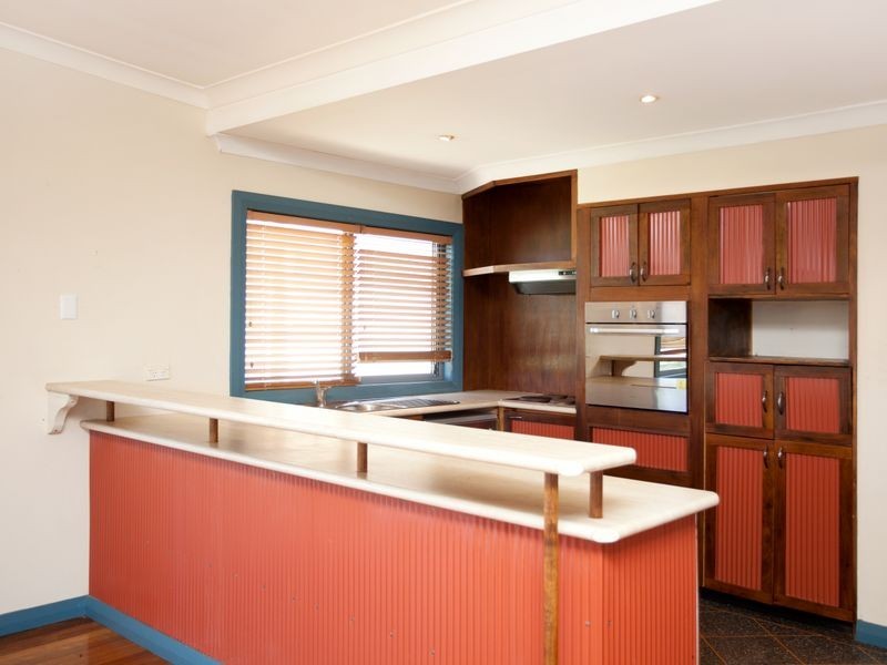 19 Ungala Road, Old Bar NSW 2430