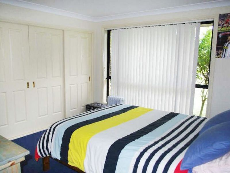 15 Rosier Place, Old Bar NSW 2430