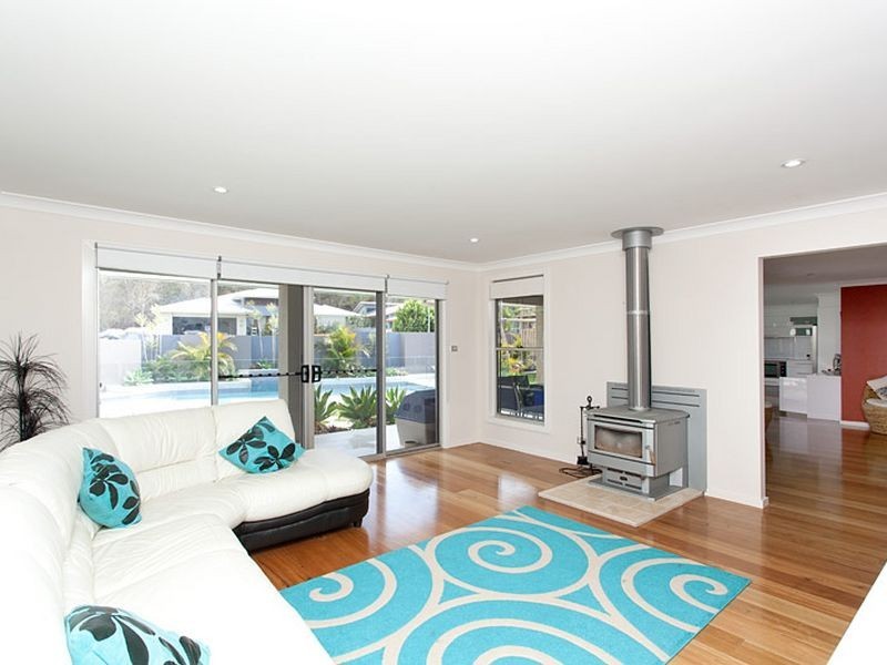 29 Shantull Drive, Wallabi Point NSW 2430