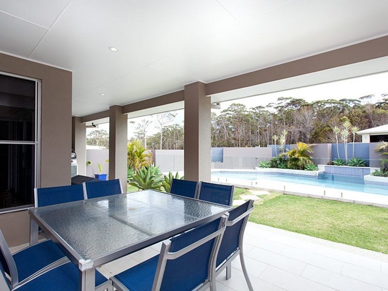 29 Shantull Drive, Wallabi Point NSW 2430