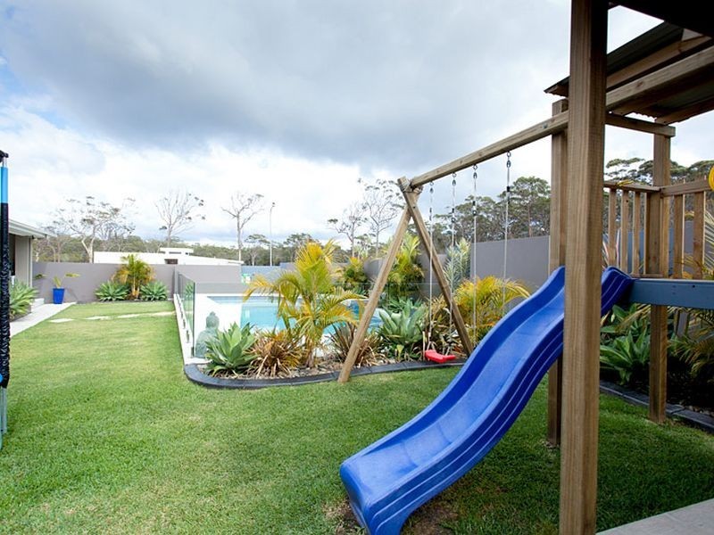 29 Shantull Drive, Wallabi Point NSW 2430