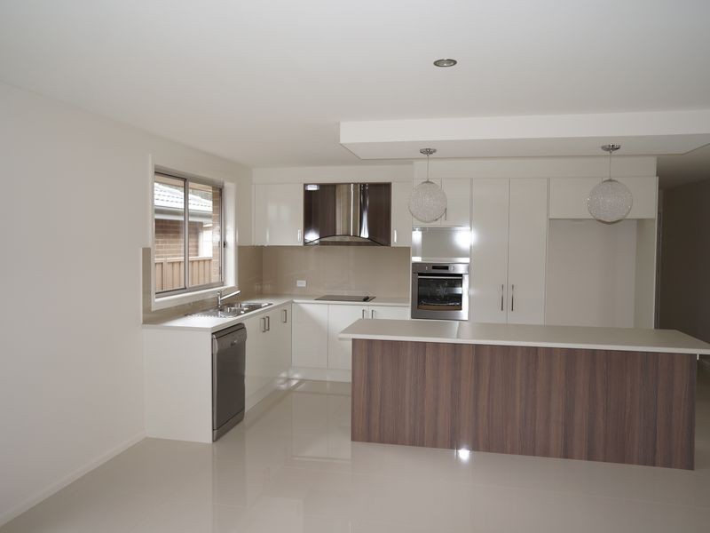 46 Albatross Way, Old Bar NSW 2430
