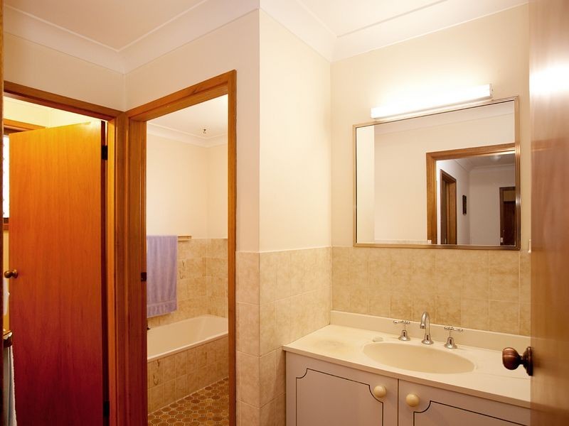 37 Amaroo Drive, Taree NSW 2430