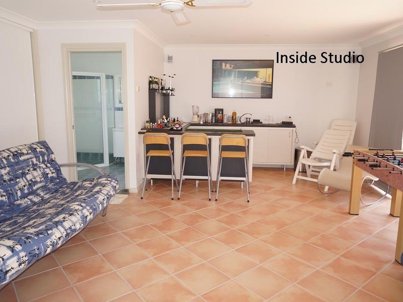 43 Waterman Street, Old Bar NSW 2430