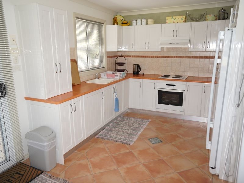 43 Waterman Street, Old Bar NSW 2430