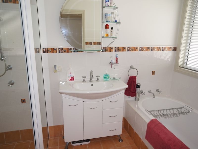 43 Waterman Street, Old Bar NSW 2430