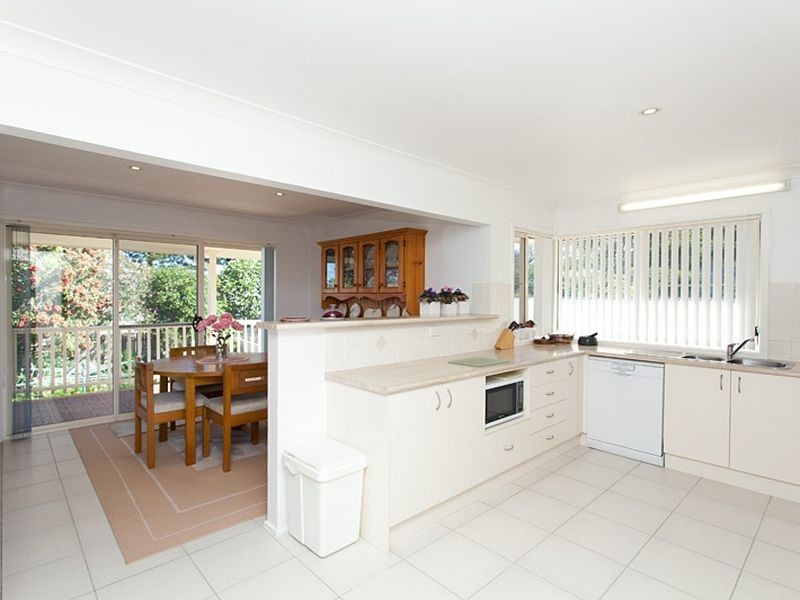 24 George Street, Old Bar NSW 2430