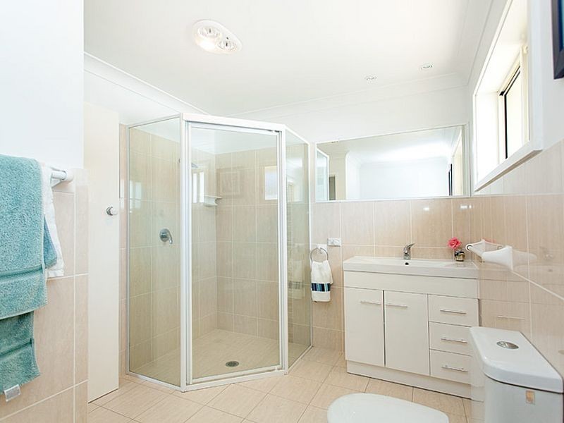 24 George Street, Old Bar NSW 2430