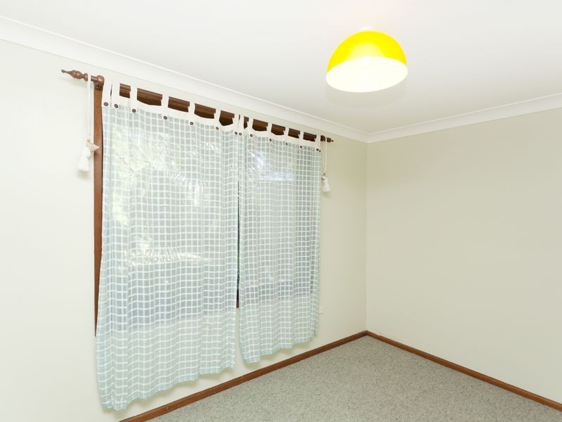 128 Old Bar Road, Old Bar NSW 2430