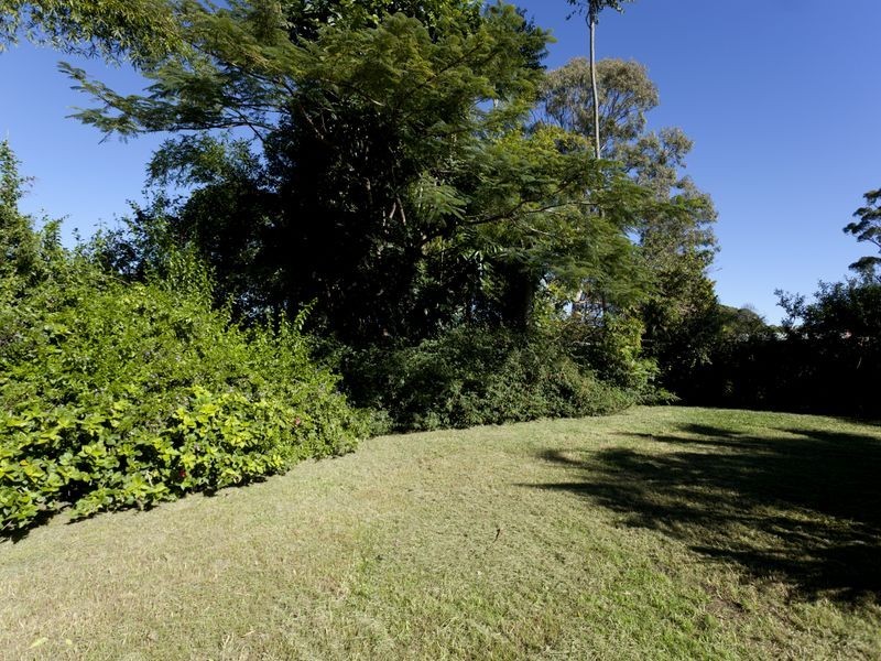 128 Old Bar Road, Old Bar NSW 2430