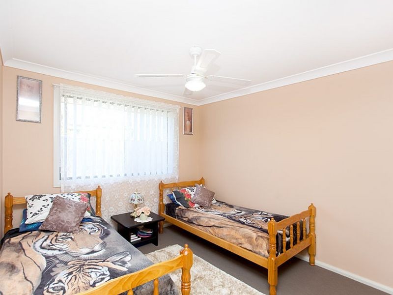 28 Albatross Way, Old Bar NSW 2430