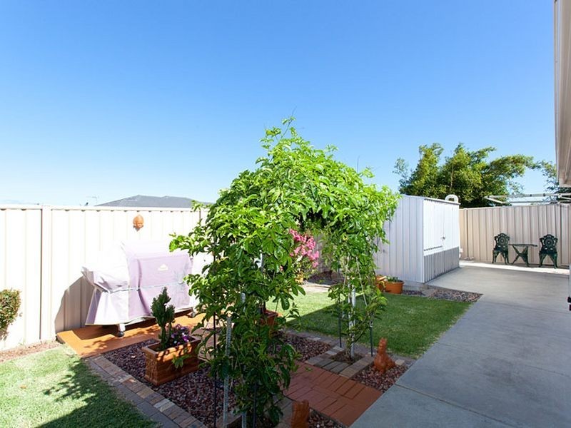 28 Albatross Way, Old Bar NSW 2430