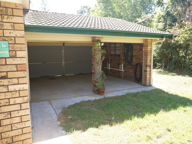 135 Beach Road, Mitchells Island NSW 2430