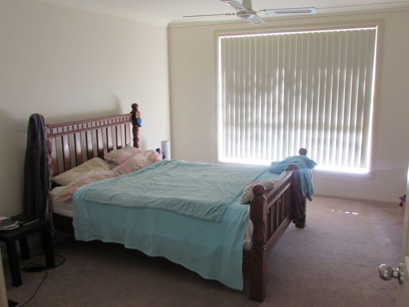 6 Albatross Way, Old Bar NSW 2430