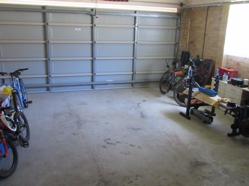 6 Albatross Way, Old Bar NSW 2430