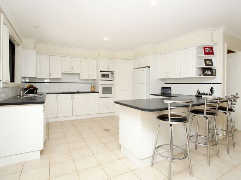 15 Surfsound Avenue, Wallabi Point NSW 2430