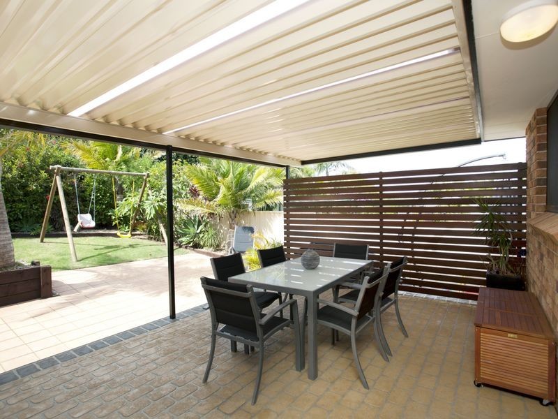 15 Surfsound Avenue, Wallabi Point NSW 2430