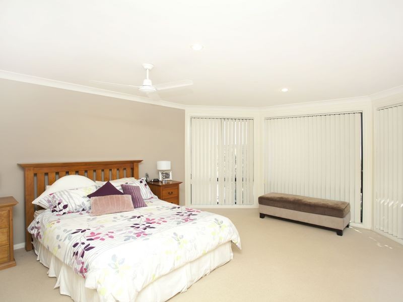 15 Surfsound Avenue, Wallabi Point NSW 2430