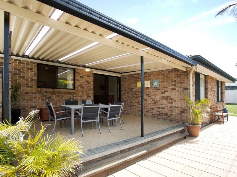 15 Surfsound Avenue, Wallabi Point NSW 2430
