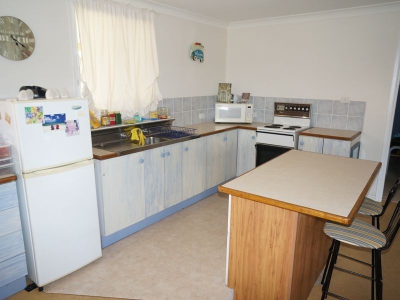 28 Richardson Street, Old Bar NSW 2430