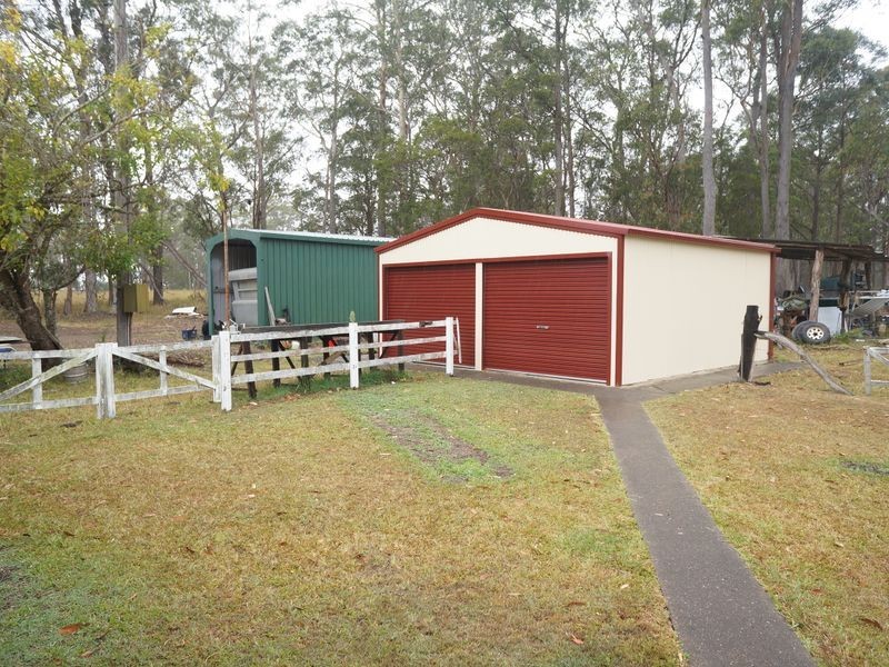208 Manning Point Road, Bohnock NSW 2430