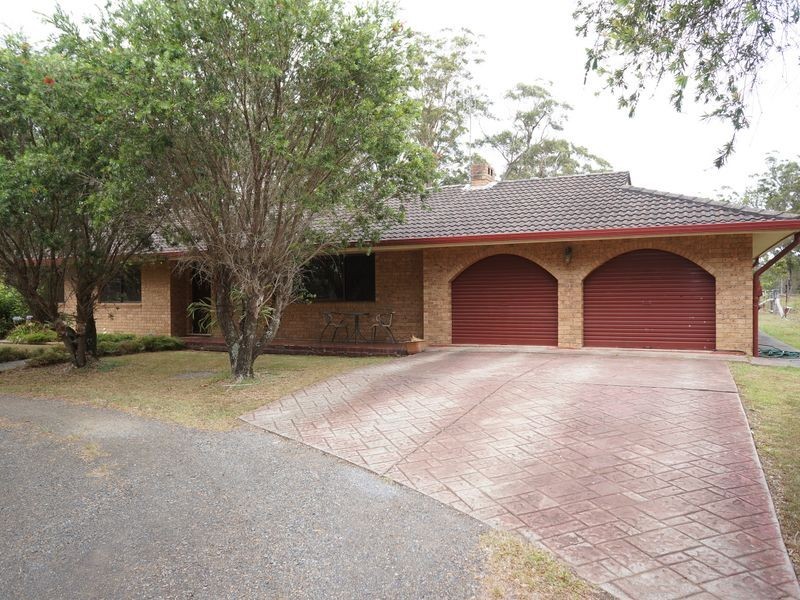 208 Manning Point Road, Bohnock NSW 2430