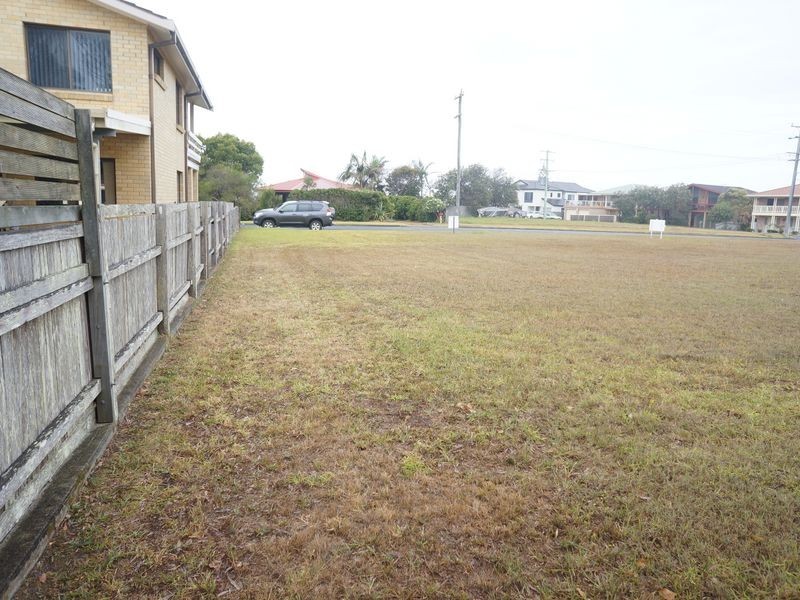 25 Ocean Drive, Wallabi Point NSW 2430