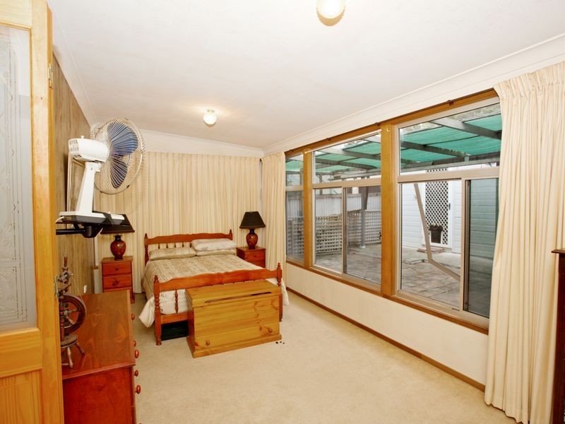 5 Ungala Road, Old Bar NSW 2430