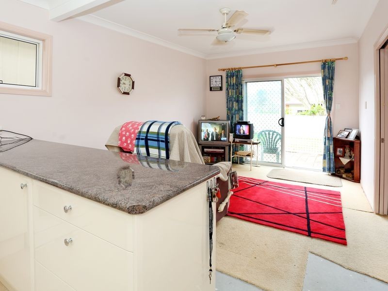 5 Ungala Road, Old Bar NSW 2430