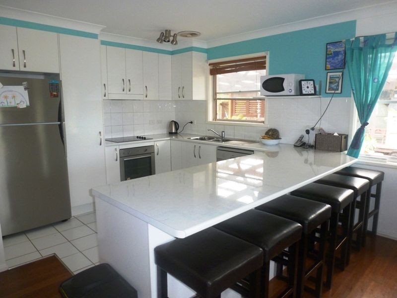 8 Waterman Street, Old Bar NSW 2430