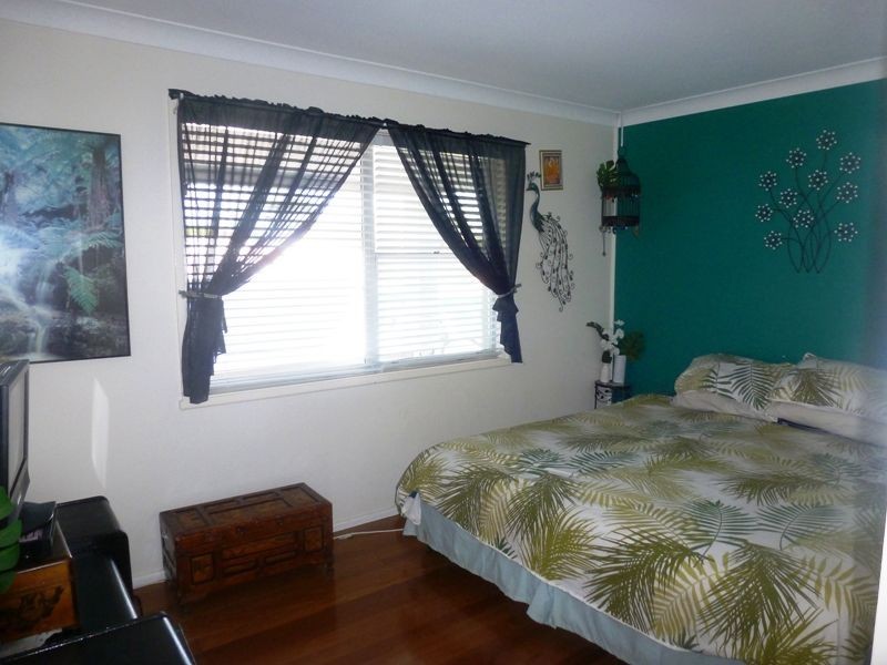 8 Waterman Street, Old Bar NSW 2430