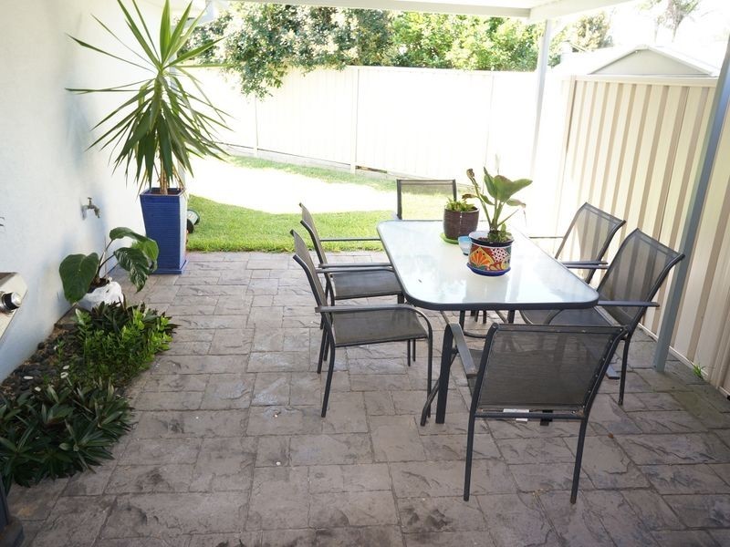 4/26-28 Ivy Cres, Old Bar NSW 2430