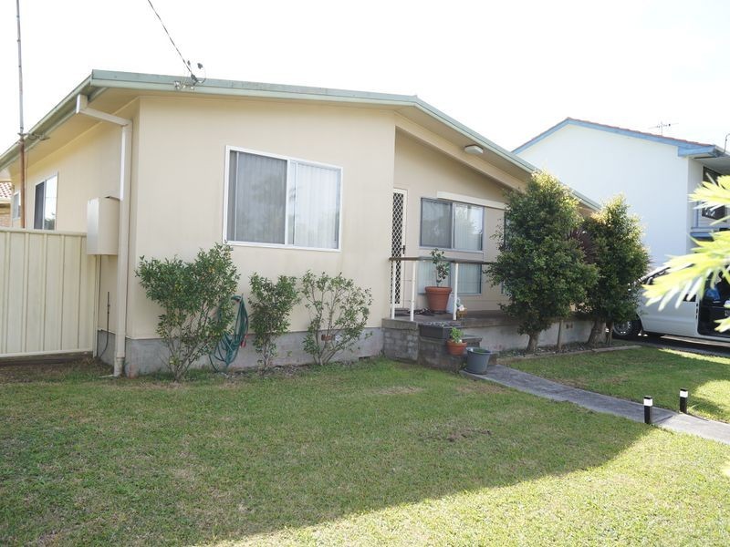 47 Smith Street, Old Bar NSW 2430