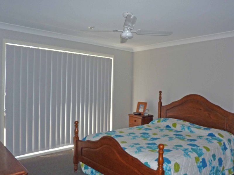 53 Bluehaven Drive, Old Bar NSW 2430
