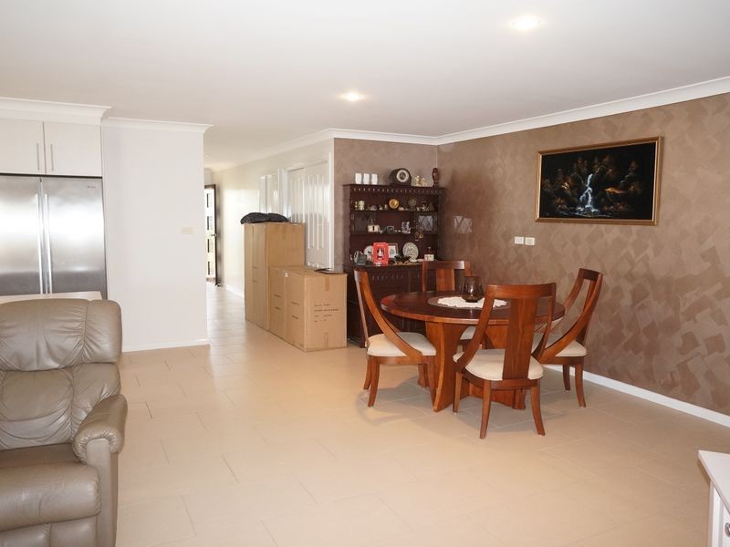 31 Bluehaven Drive, Old Bar NSW 2430