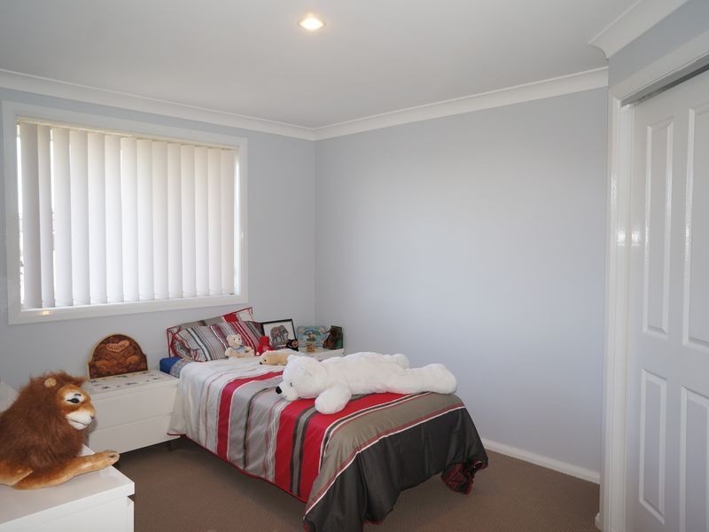 31 Bluehaven Drive, Old Bar NSW 2430