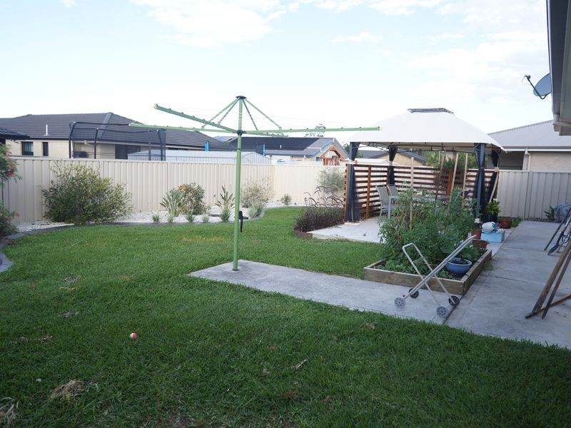 31 Bluehaven Drive, Old Bar NSW 2430