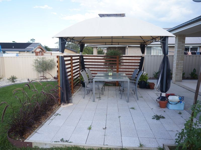 31 Bluehaven Drive, Old Bar NSW 2430