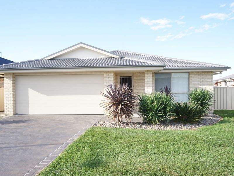 31 Bluehaven Drive, Old Bar NSW 2430