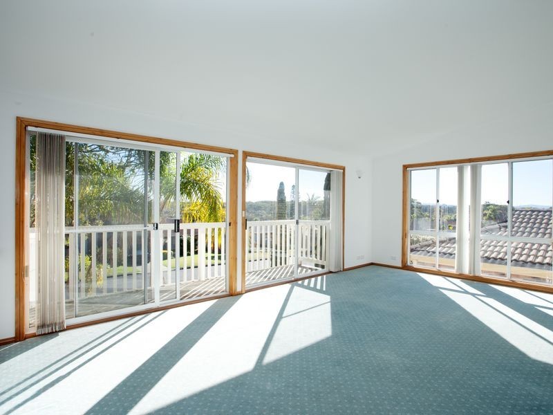 44 Molong Road, Old Bar NSW 2430