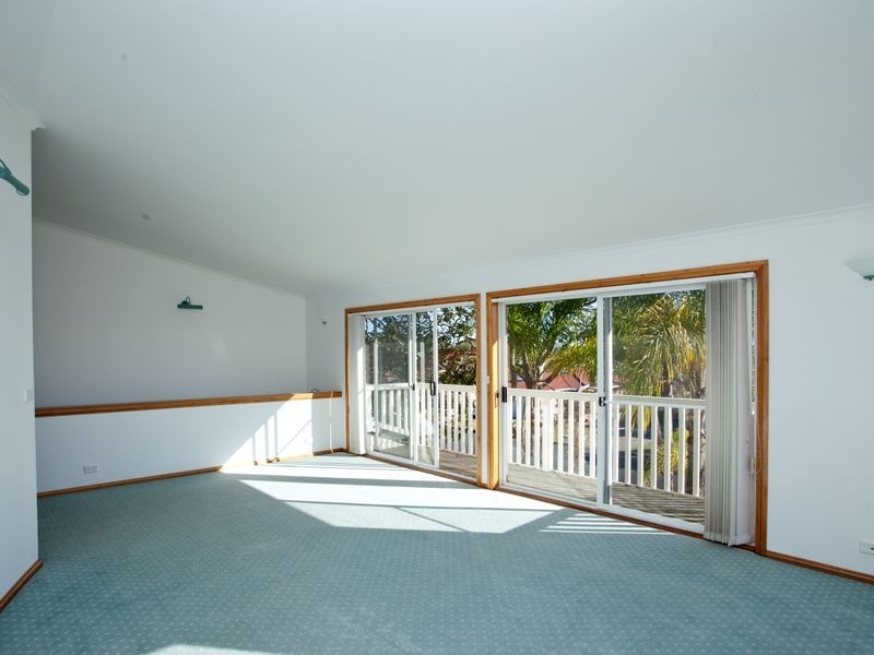 44 Molong Road, Old Bar NSW 2430