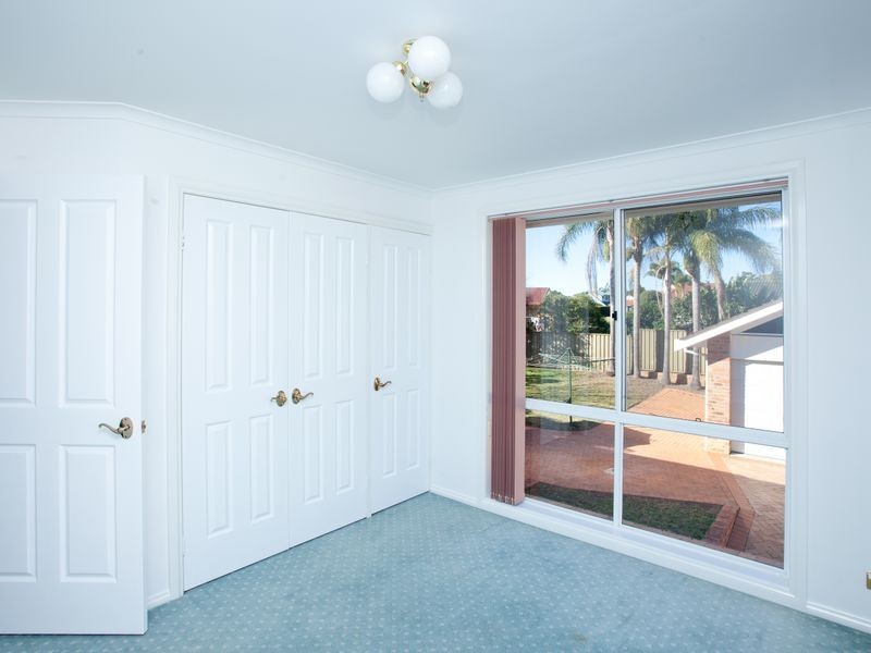 44 Molong Road, Old Bar NSW 2430