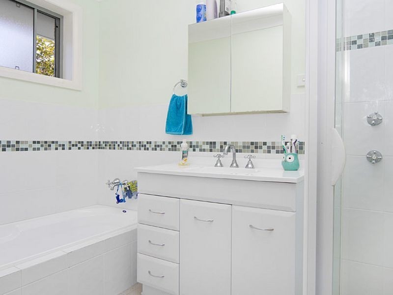 2/26-28 Ivy Crescent, Old Bar NSW 2430