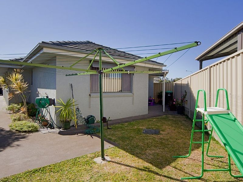 2/26-28 Ivy Crescent, Old Bar NSW 2430