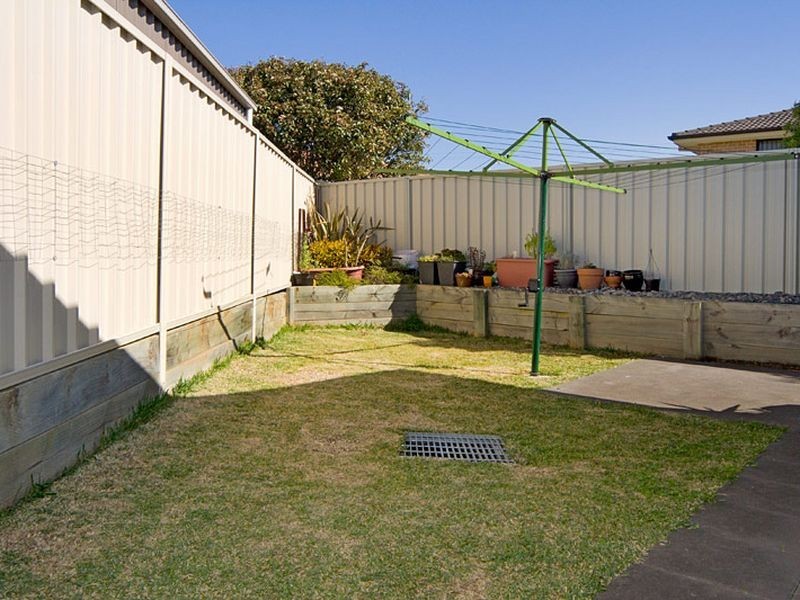 2/26-28 Ivy Crescent, Old Bar NSW 2430