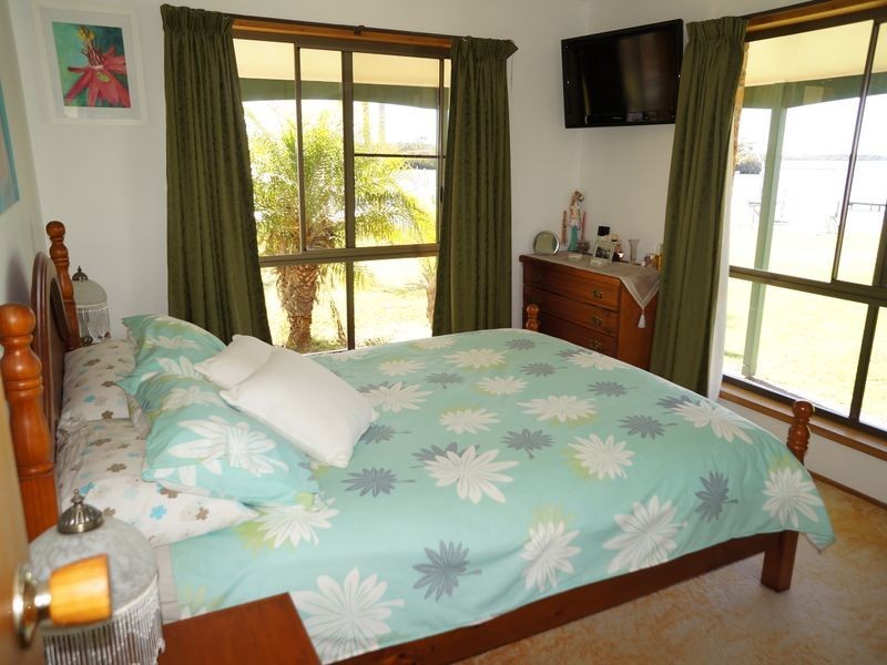 1451 Manning Point Road, Mitchells Island NSW 2430