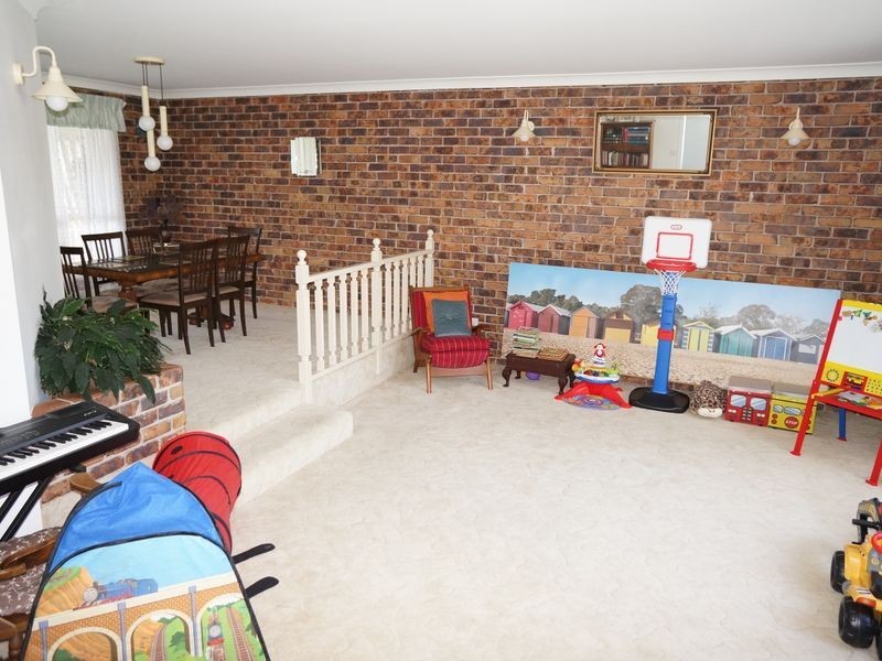32 Carrabeen Drive, Old Bar NSW 2430