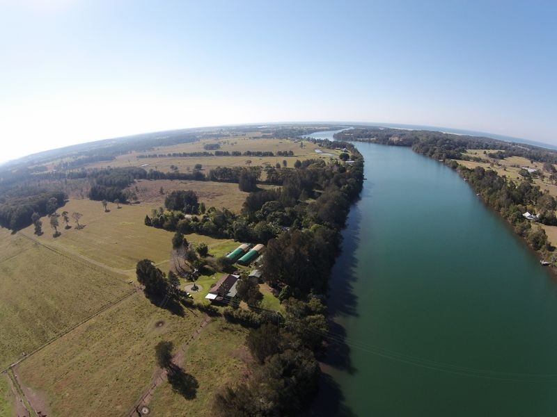 24 Cowans Lane, Oxley Island NSW 2430