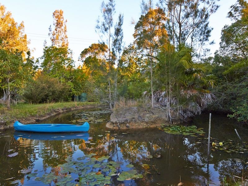 24 Cowans Lane, Oxley Island NSW 2430